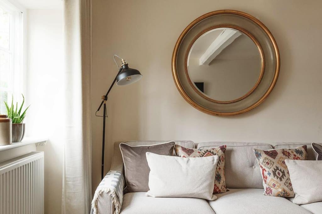 Stylish Painswick Getaway Villa Exteriör bild