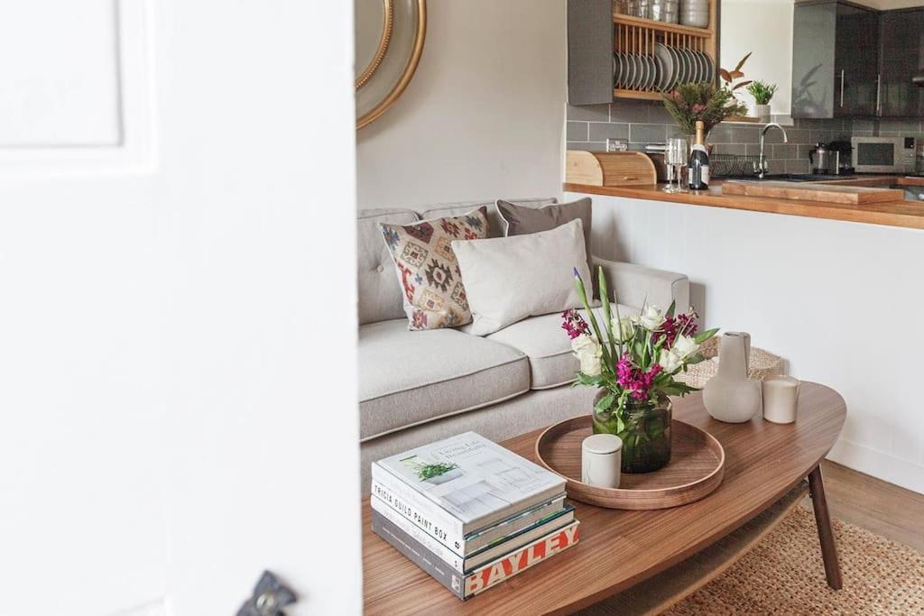 Stylish Painswick Getaway Villa Exteriör bild