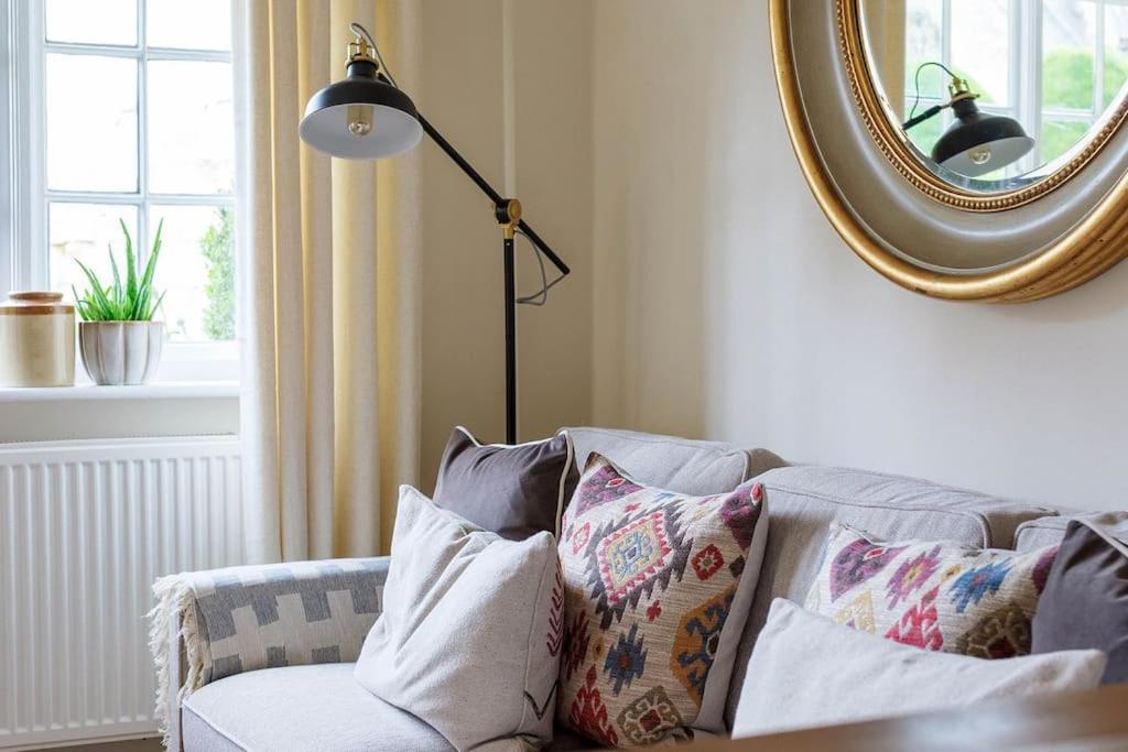 Stylish Painswick Getaway Villa Exteriör bild